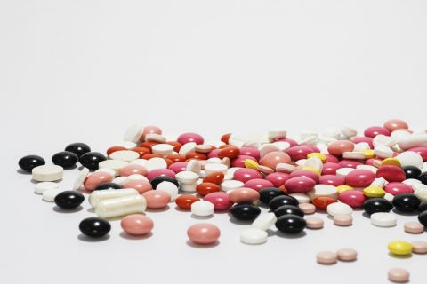 Farmacéuticos piden que se les autorice la venta de medicamentos biológicos
